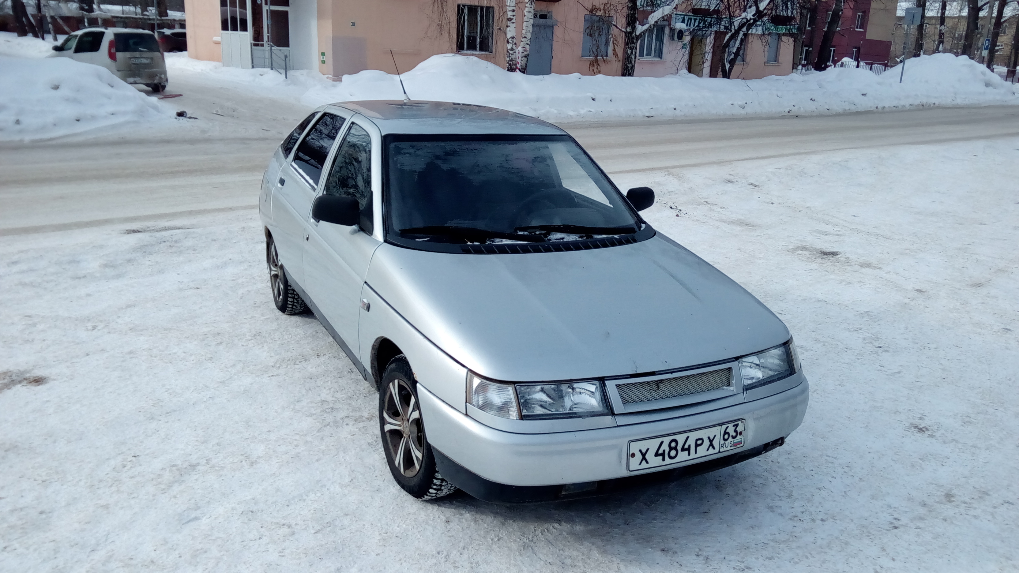 Фотография номера Х484РХ 63
