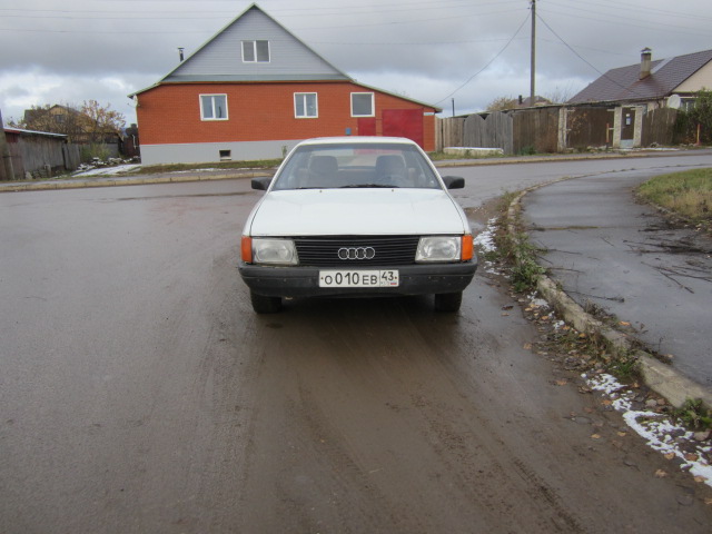 Фотография номера О010ЕВ 43